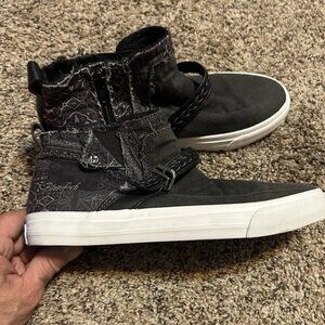 blowfish malibu sneakers Woman’s Size 7